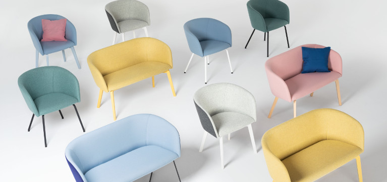 Sessel & Sofas