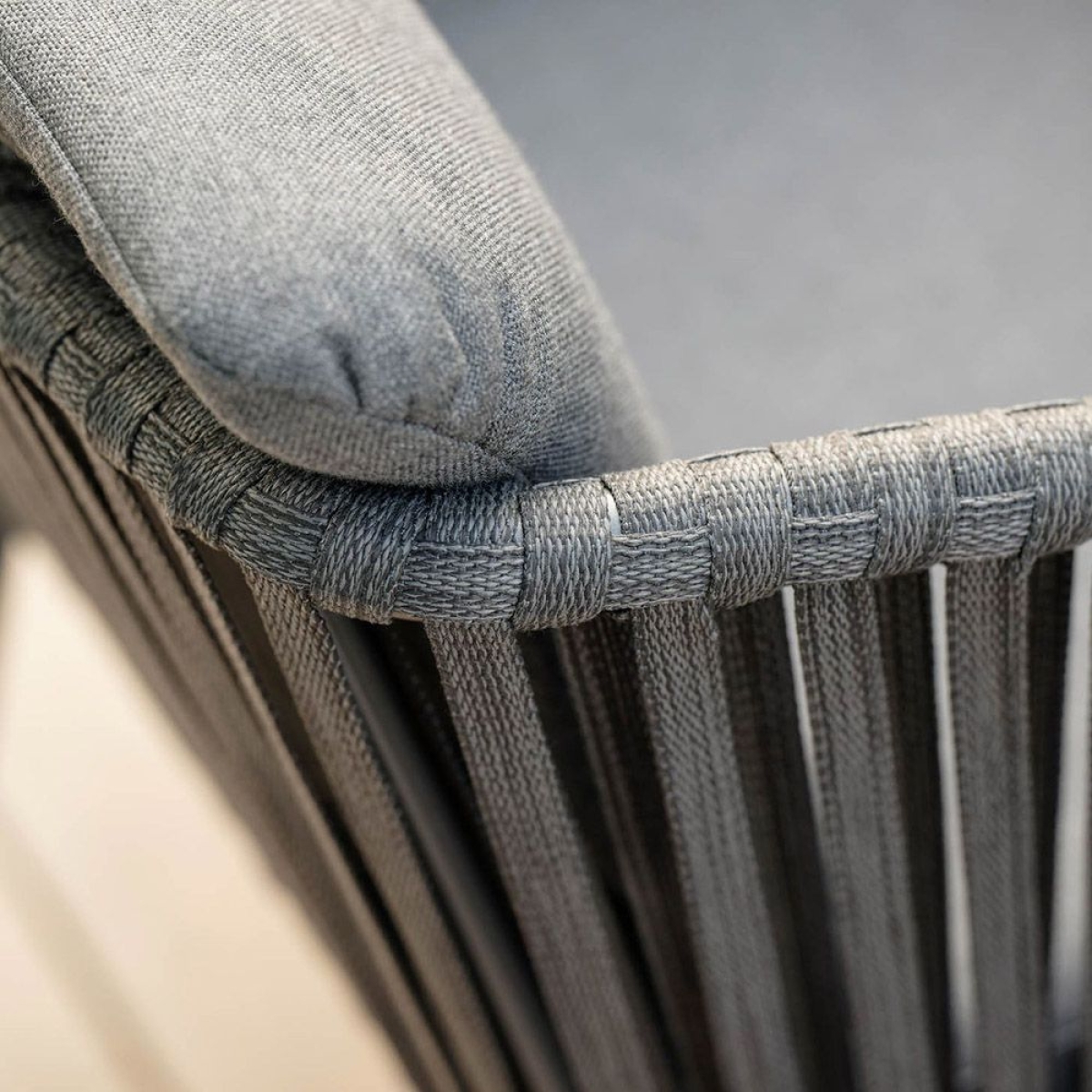 Preview: STERN® Stapelsessel CLIFF mit Sitz- und Rückenkissen
