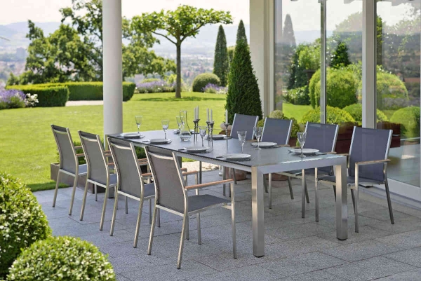 STERN® Stapelsessel CARDIFF Edelstahl Textilen Teakarmlehnen