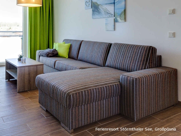 ROVALLO® Eck-Schlafsofa NOBILIS mit Ottomane