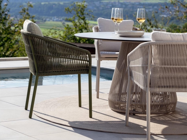 STERN® Dining Stapelsessel JELLA - oliv mit Kissen in 6 Farben